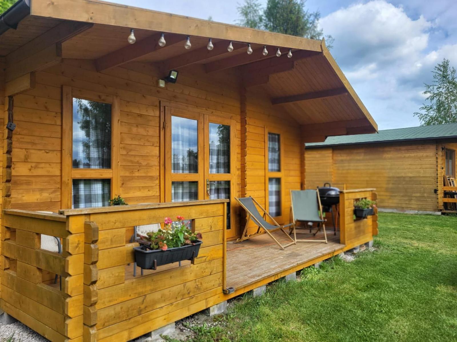 Lesnisko Apartment Niegowa Екстериор снимка